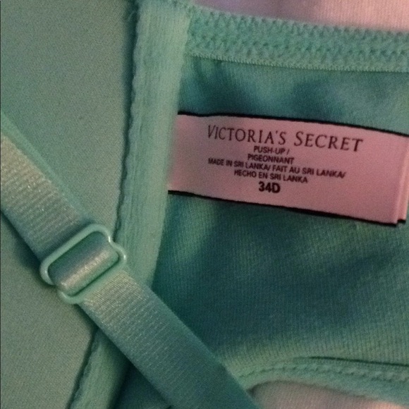 Victoria's Secret EUC green padded bra - Picture 5 of 7